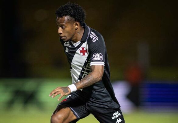 Oscilação de Tchê Tchê no Vasco expõe dilema de Diniz entre confiança e rendimento - Foto: Matheus Lima/Vasco