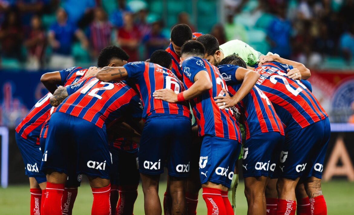 Bahia faz "oferta monstruosa" para repatriar volante, diz apresentador