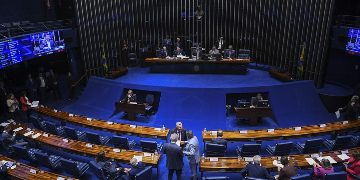 Congresso aprova isenção do IR por tempo indeterminado