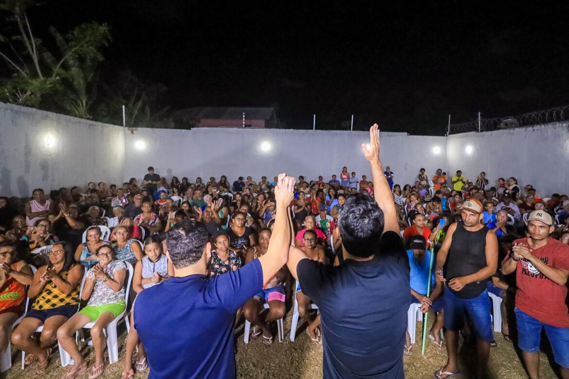 Deputado Florêncio Neto prestigia evento solidário promovido pelo vereador Octavio Soeiro