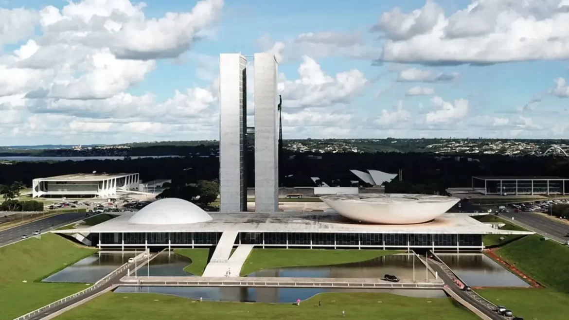 Deputados e lideranças políticas do Maranhão discutem emendas PIX e os desdobramentos eleitorais para 2026, enquanto a população questiona a transparência e a aplicação dos recursos públicos.