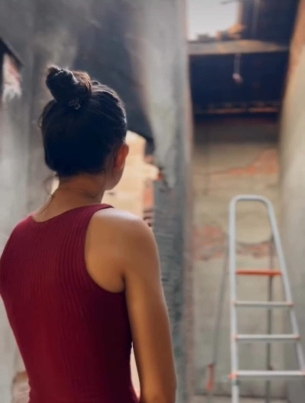 INCÊNDIO CRIMINOSO DESTRÓI CASA E SONHO DE MORADORA NO RECANTO DOS PÁSSAROS CHAPADINHA – MA