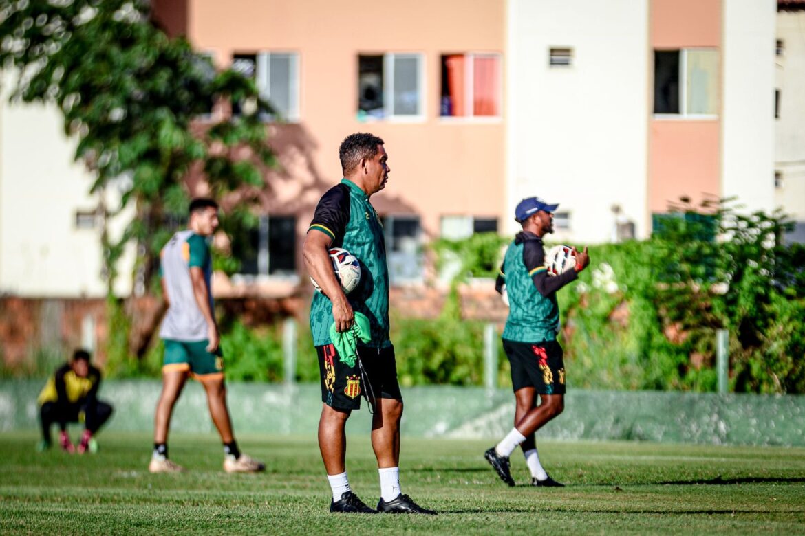 Momentos de definição