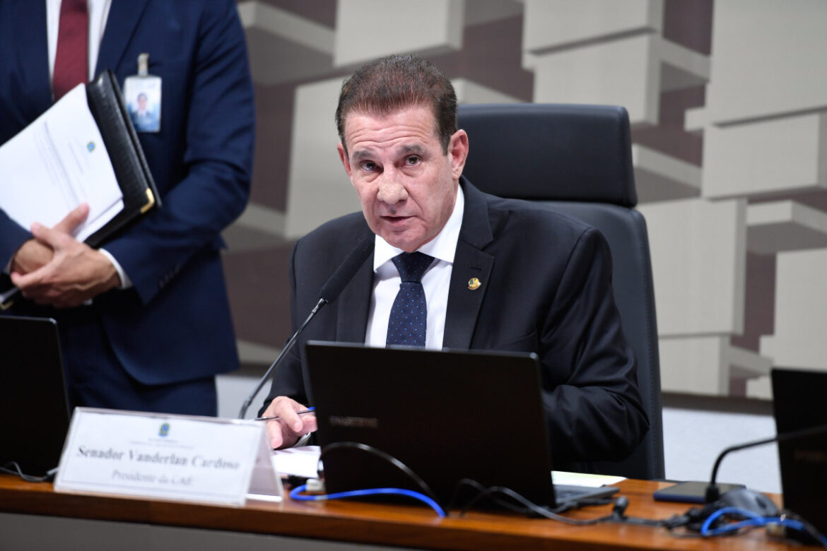 Vanderlan Cardoso retoma atividades no Senado | G5News