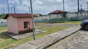 Prefeitura de São Luís quer construir Ecoponto dentro de área de creche; comunidade protesta