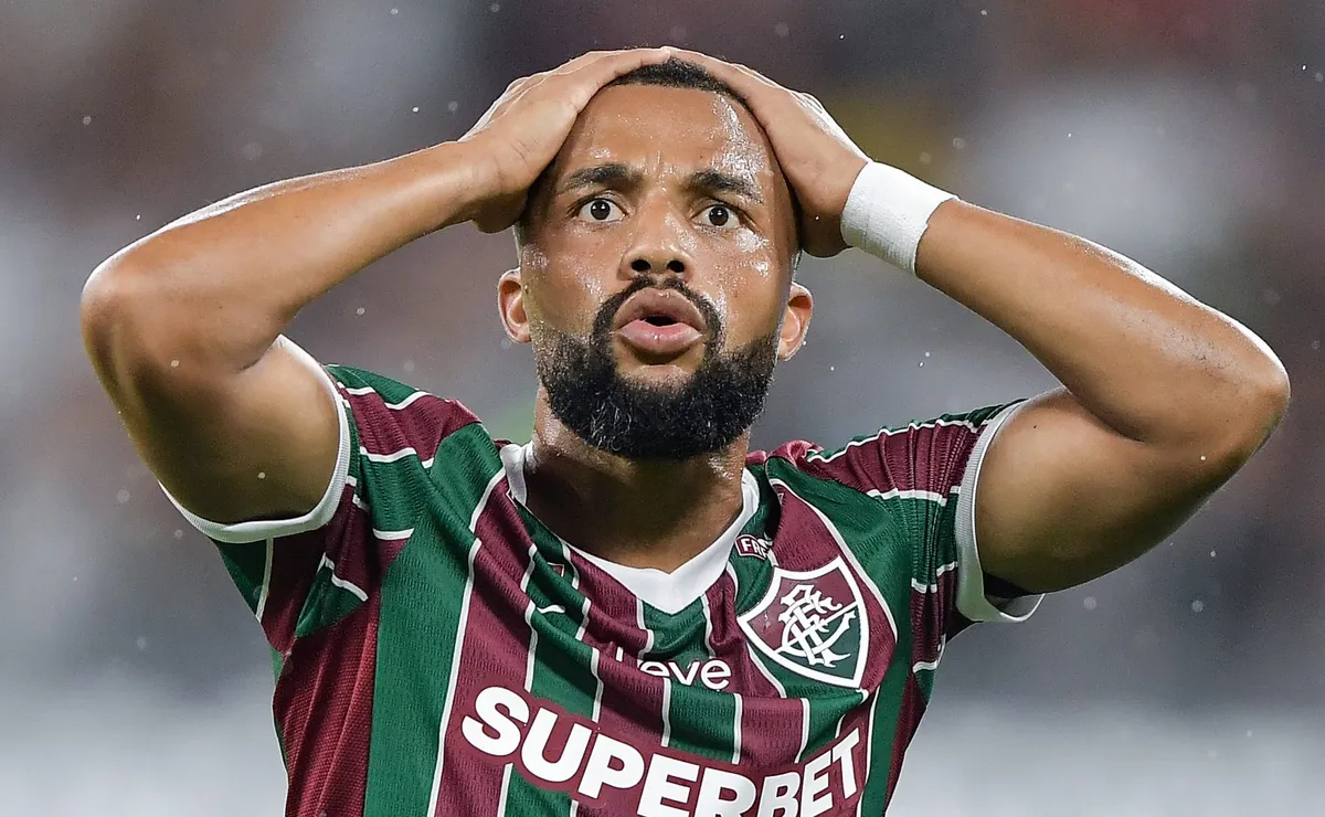 Samuel Xavier ganha nova chance no Fluminense contra o Remo pelo Brasileirão
