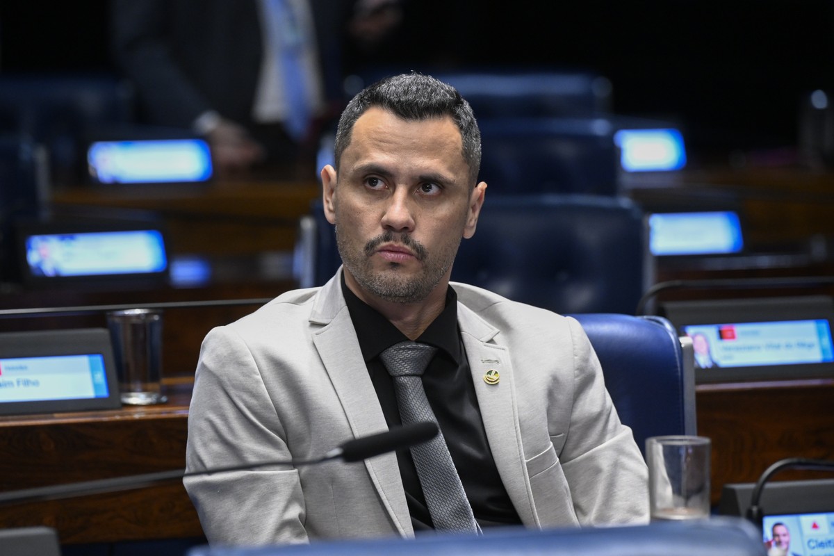 A nova pesquisa Quaest para o governo de MG após o vaivém de Cleitinho | Eleições 2026