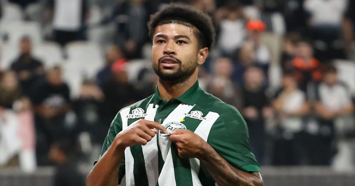 Lucas Ronier, do Coritiba, entra no top-5 de atacantes da América do Sul