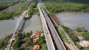 Caos no trânsito da BR-135: obras na ponte do Estreito dos Mosquitos deixam motoristas presos por horas em São Luís