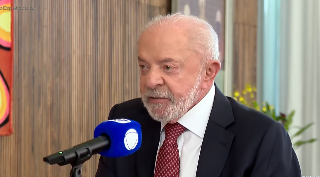 VÍDEO: “Política piorou por causa de candidatos que usam internet para lacrar”, diz Lula