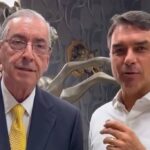 Flávio Bolsonaro apoia Eduardo Cunha em Minas
