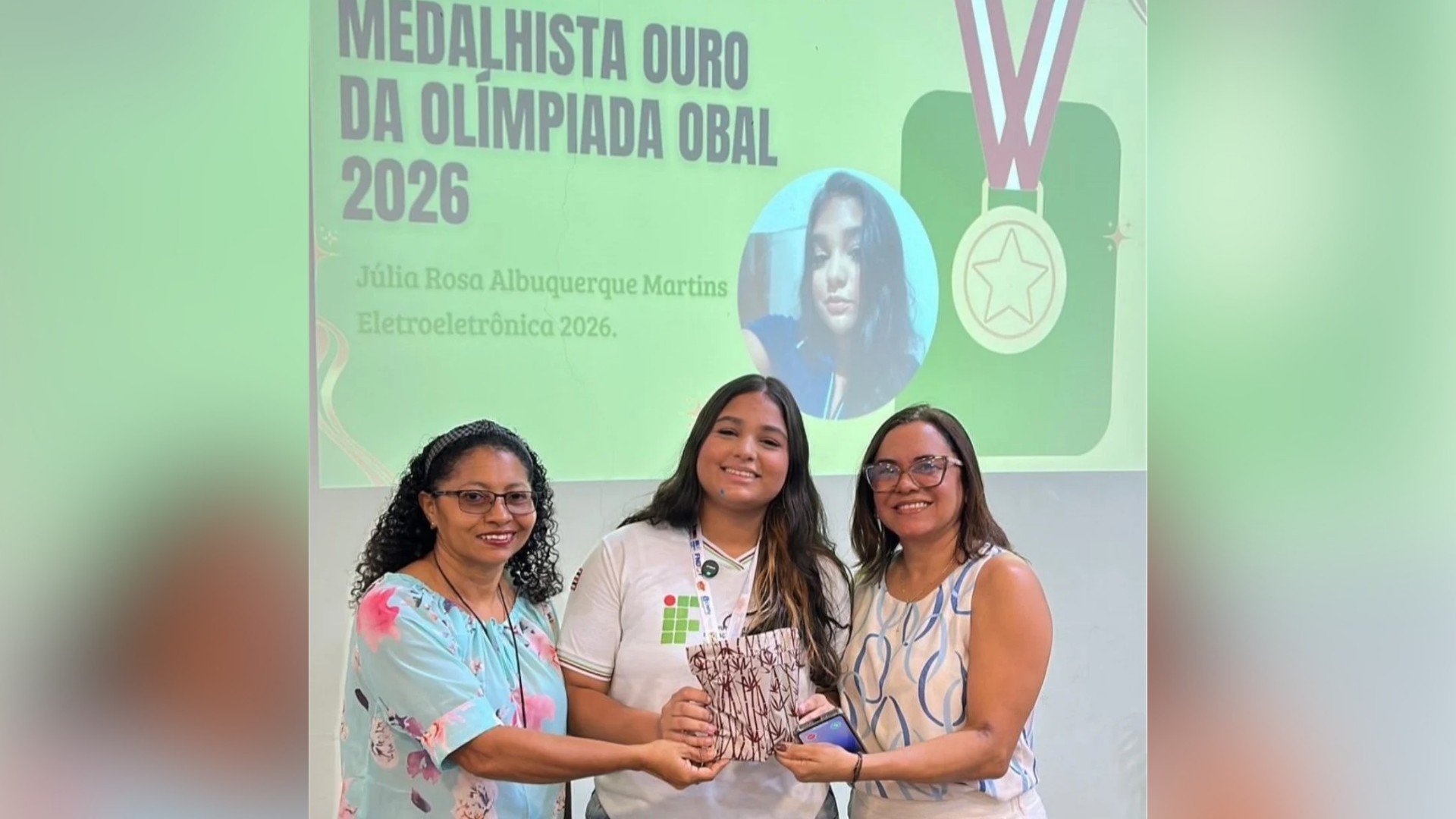 Estudante do IFMA conquista medalha de ouro em olimpíada com projeto que monitora qualidade da água de comunidades ribeirinhas