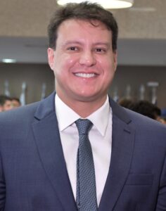 Divisão do PT no MA: direção ignora crise e abandona Camarão