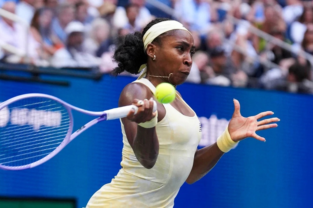 Gauff elogia rival e fala sobre adaptação às condições de quadra