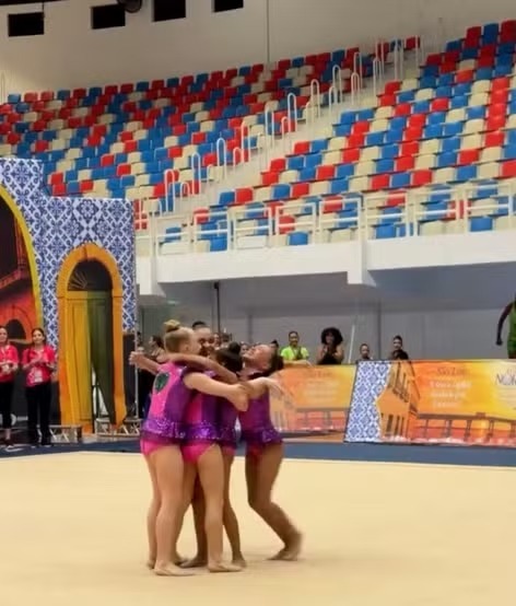 Ginasta supera ansiedade e volta ao tablado em competição em São Luís