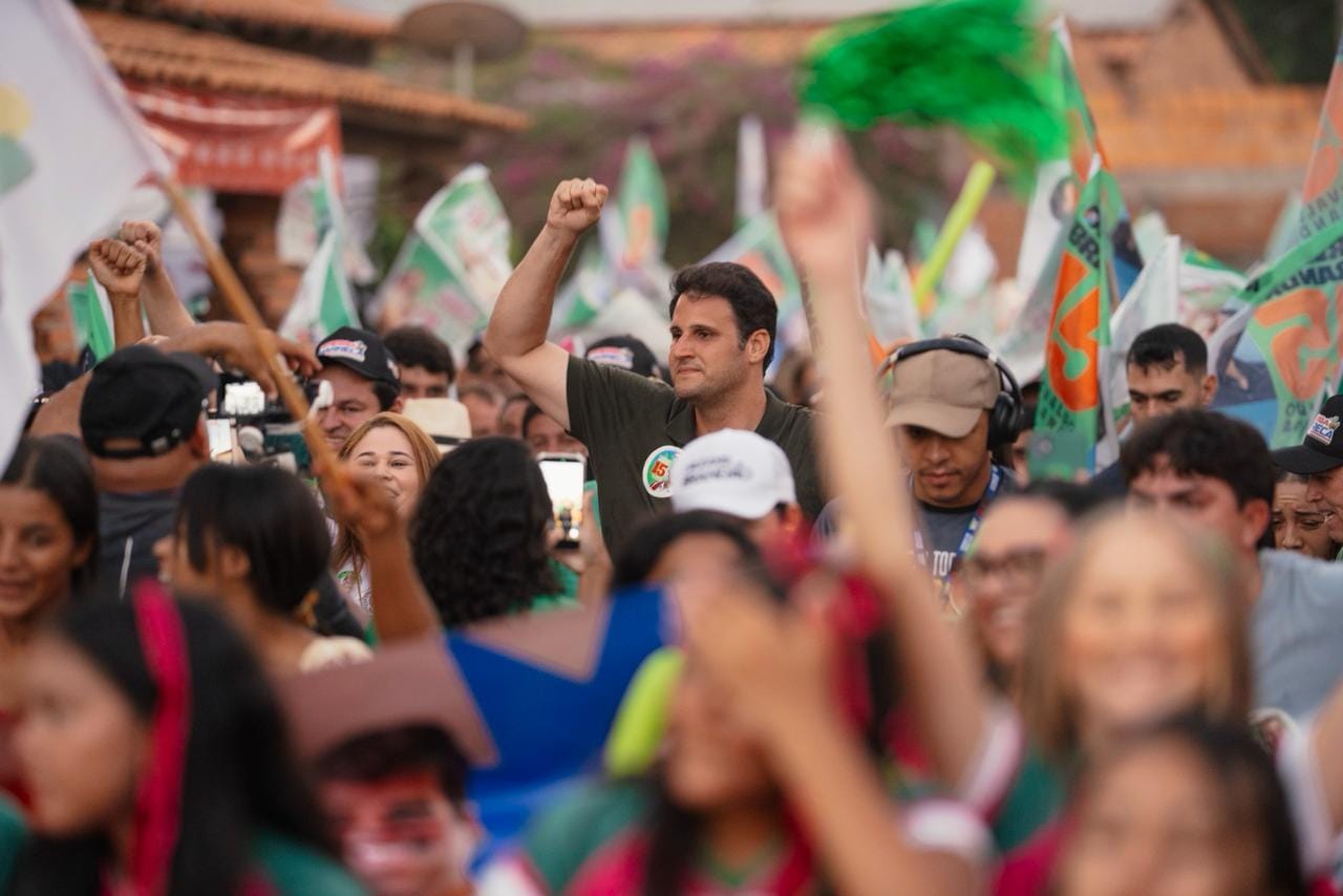ORLEANS BRANDÃO ANUNCIA POLICLÍNICA PARA SANTA LUZIA E REFORÇA PARCERIA DURANTE CAMINHADA EM SANTO ONOFRE