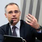 Ministro André Mendonça quer levar ao plenário diálogos atribuídos a Daniel Vorcaro e Alexandre de Moraes