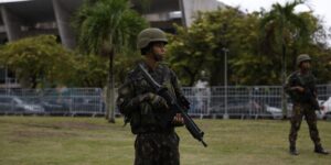 Tropas militares vão reforçar locais de votação no Rio de Janeiro