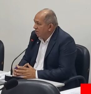 Vereador Teonilo do Garra solicita pavimentação de rua e solução para lixão de Codó – Portal do Sampaio