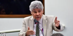 Após reportagem do ICL, Chico Alencar pede apuração sobre Nikolas e Vorcaro