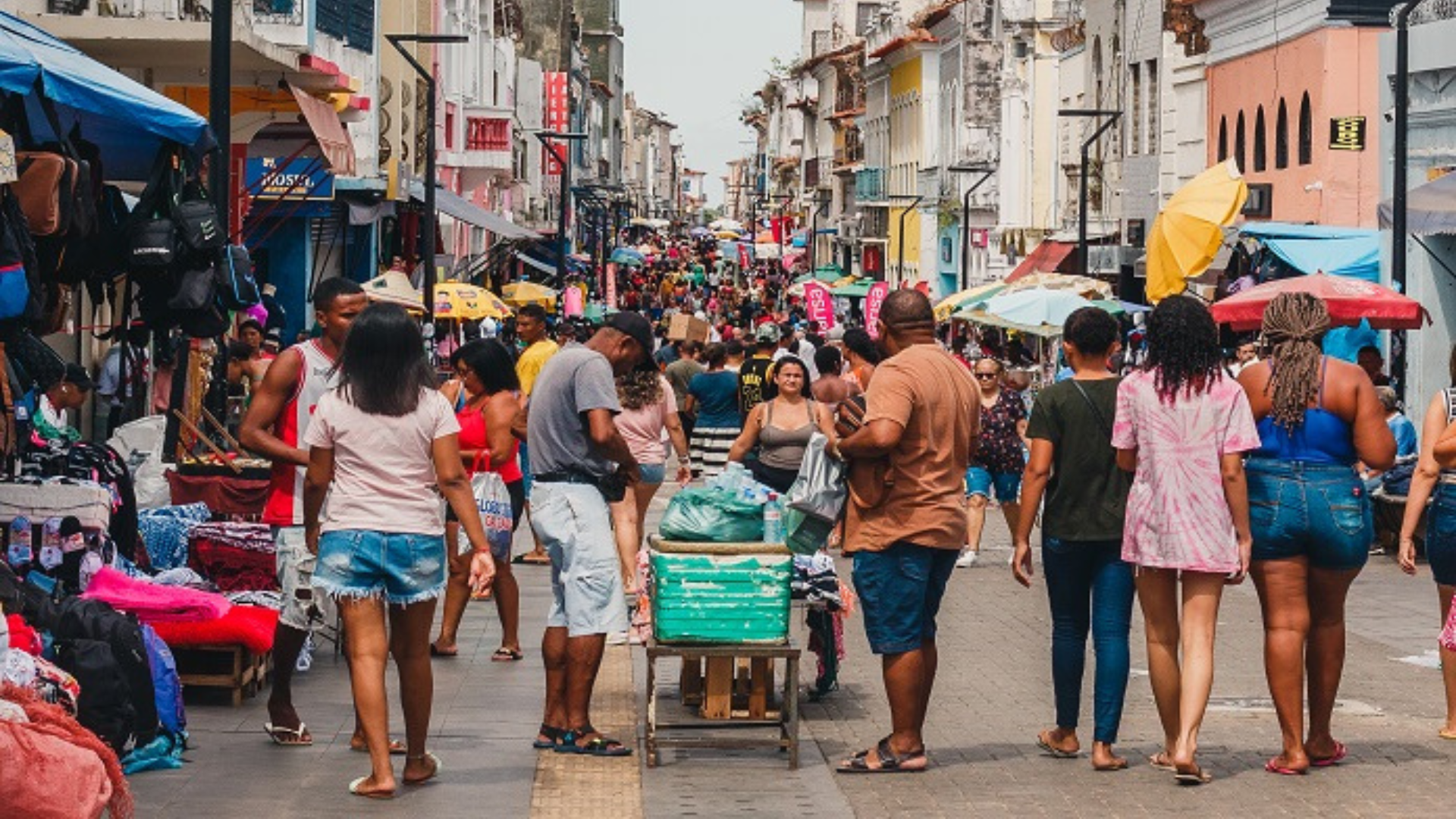 Saiba como será o funcionamento do comércio e serviços em São Luís nos feriados da Independência na segunda (7) e do aniversário de São Luís na terça (8)