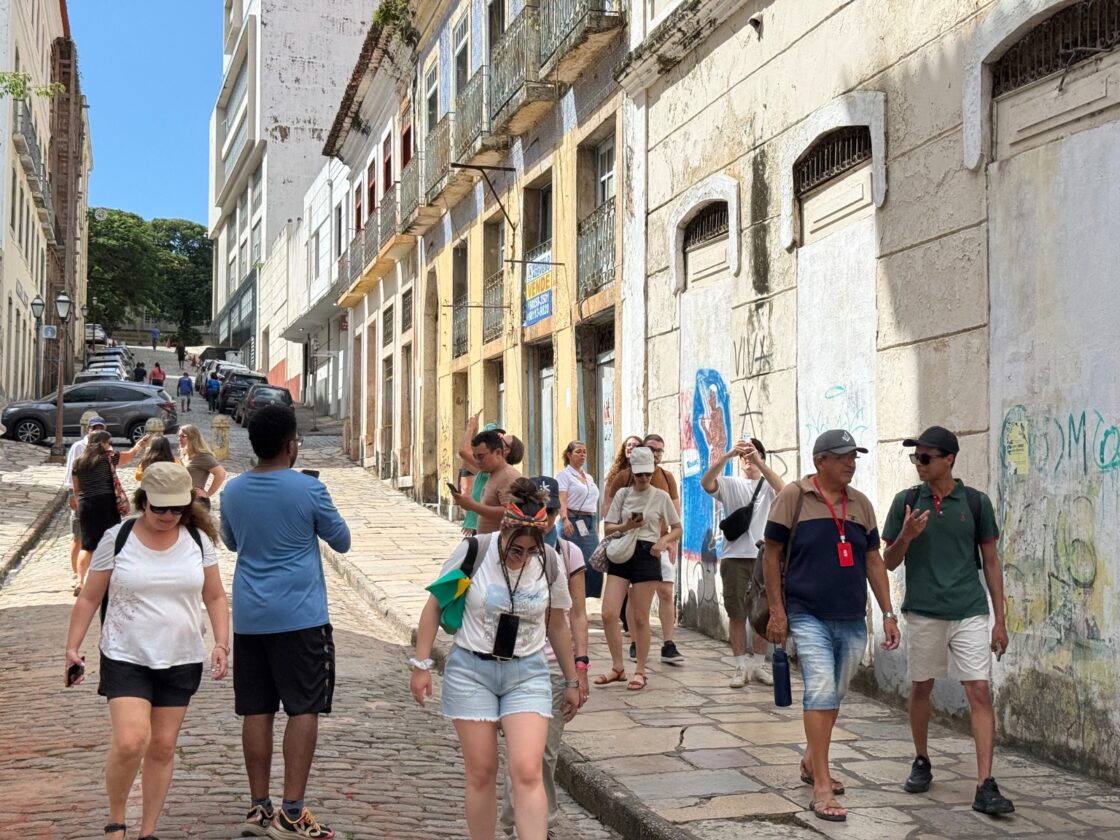 Fim de semana prolongado pelo feriadão movimenta turismo, lazer e pequenos negócios no Maranhão