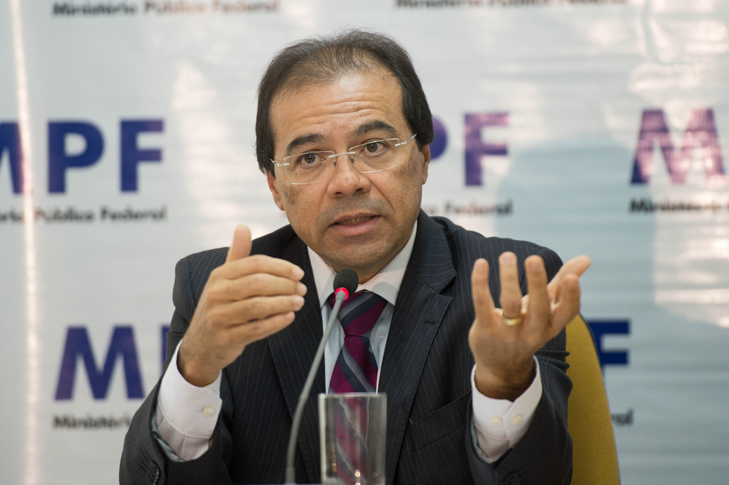 Nicolao Dino assume vice-presidência do Conselho Federal do Ministério Público