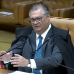 Ministro Flávio Dino derruba afastamento e determina retorno imediato do comando da Polícia Federal