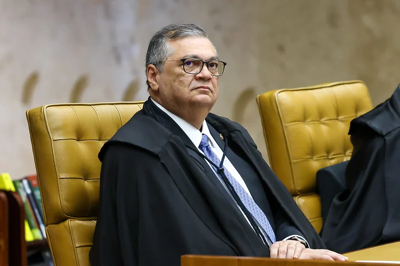 Dino retira sigilo de investigação sobre Dark Horse em SP; Frias seria ‘agente central’