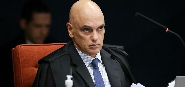 Moraes diz que diálogos com Vorcaro nunca existiram e acusa Mendonça de tentativa de golpe de Estado