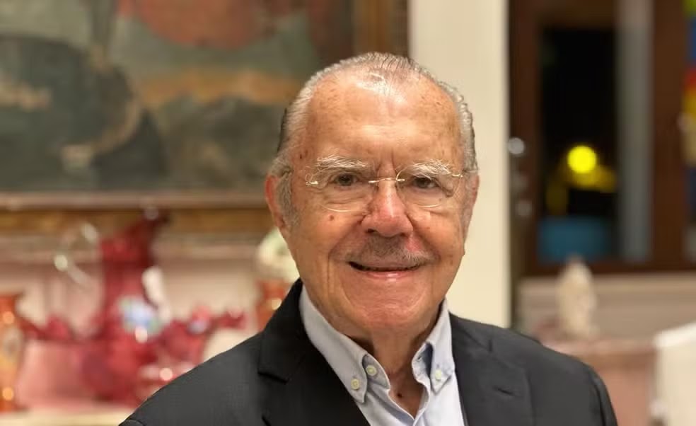 Blog do Ezequiel Neves : José Sarney recebe alta após três dias internado em hospital de São Luís