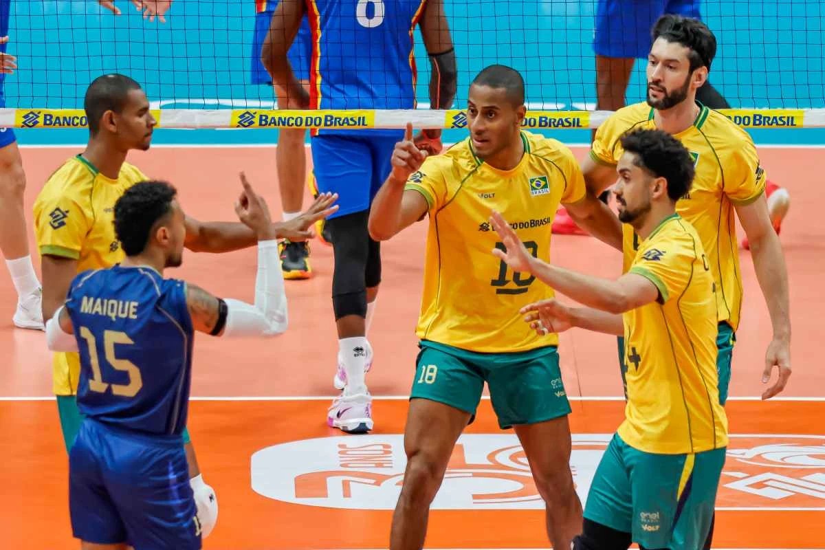 Lucarelli: dez pontos que o Brasil não poderia dar à Colômbia
