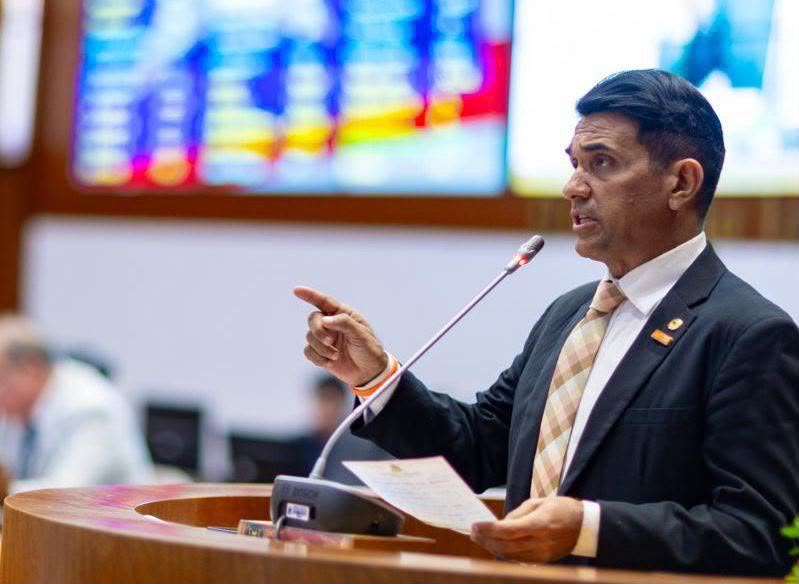 JUSTIÇA E MP ACOLHEM DENÚNCIA DO DEPUTADO WELLINGTON E O CONCURSO DE RIBAMAR ESTÁ SUSPENSO