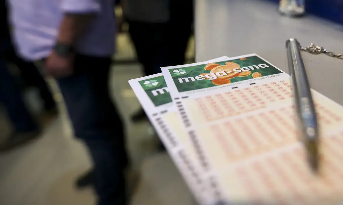 Após governo proibir jogatina pelas bets, Caixa anuncia cinco concursos da Mega-Sena para a última semana de outubro