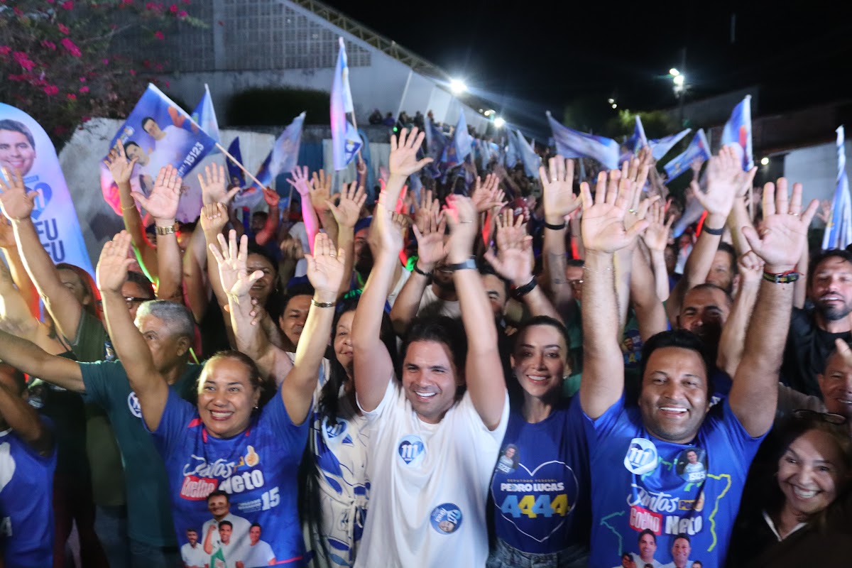 Reunião de Júnior Santos ganha proporções de comício e movimenta o Bela Vista em Coelho Neto