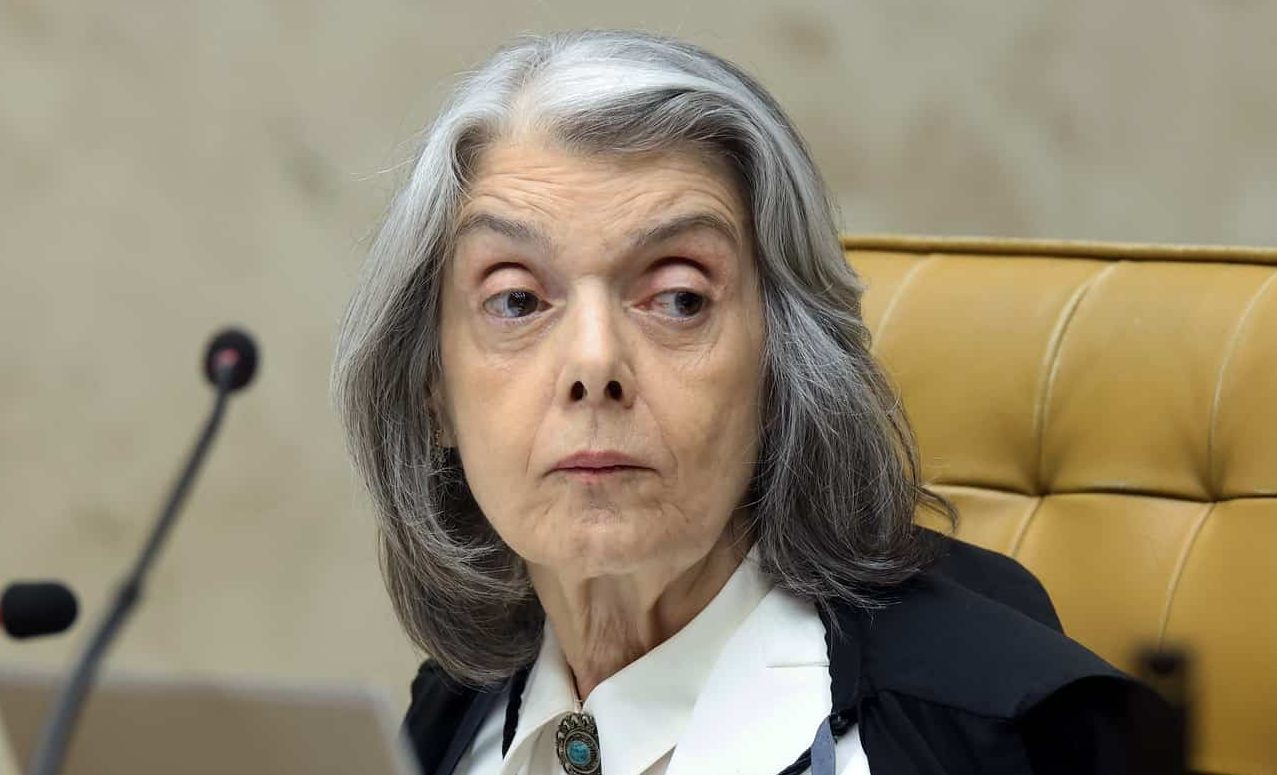 Cármen Lúcia decide se Renan Santos participa do debate da Globo