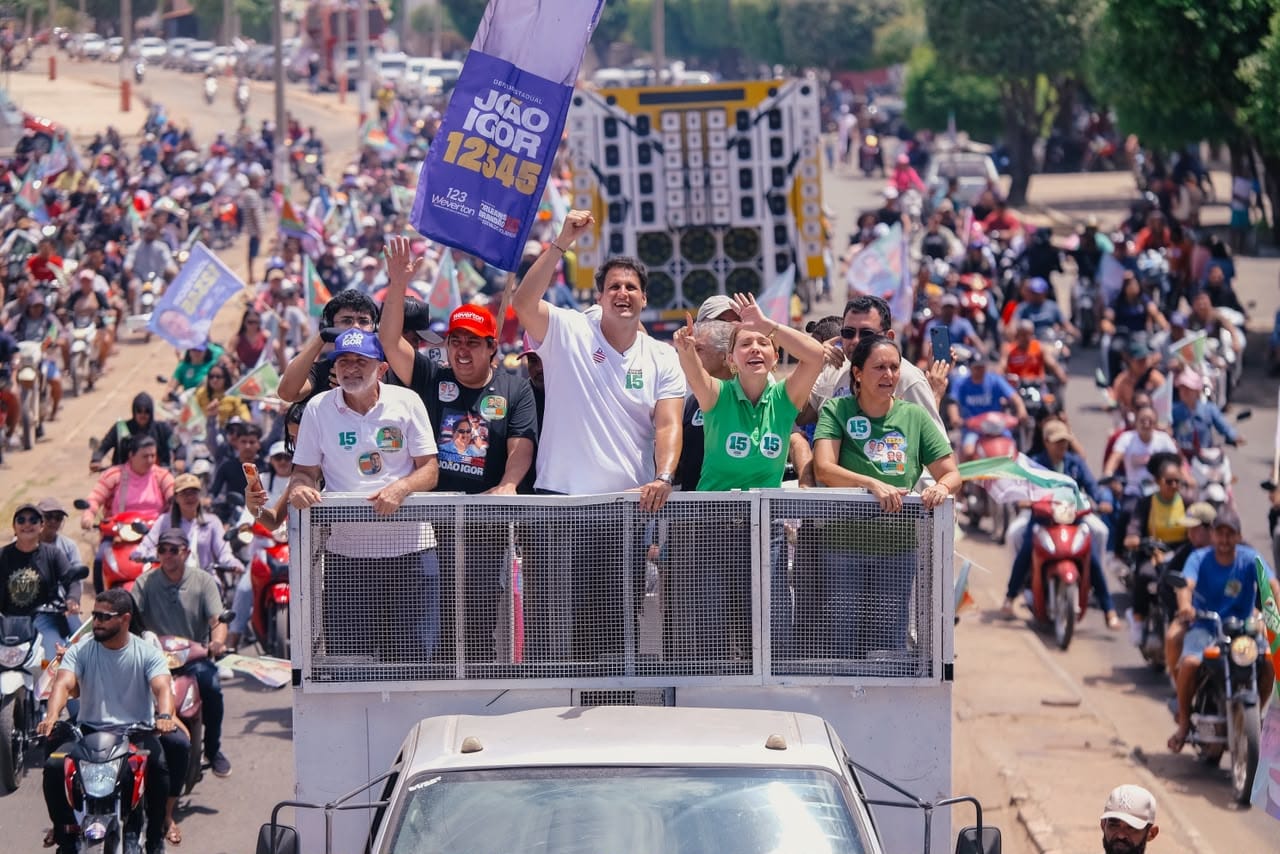 ASSISTA! Motocarreata leva apoiadores de Orleans Brandão às ruas de Santa Quitéria do Maranhão
