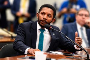 Josivaldo JP aparece entre os cinco parlamentares mais bem pontuados do Maranhão em ranking dos políticos