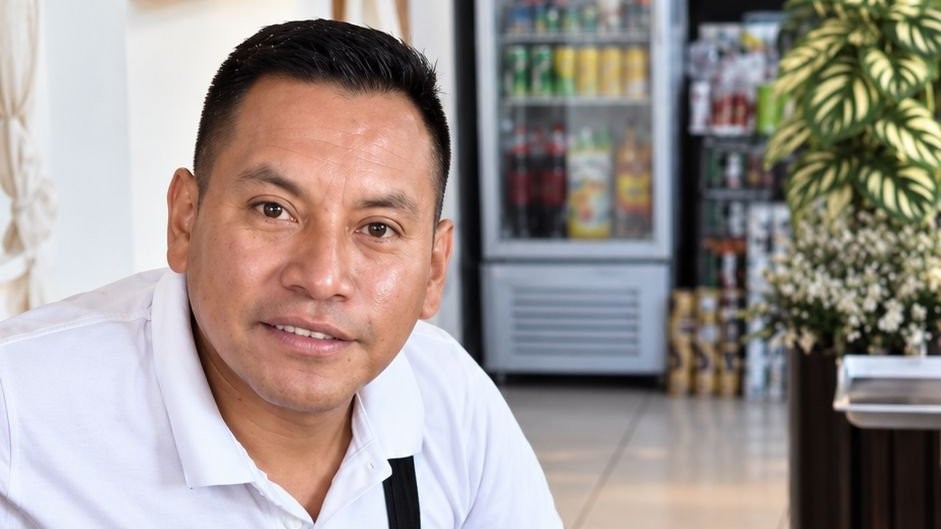 Jornalista é assassinado a tiros em município no oeste da Guatemala, e delegacia local é incendiada