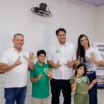 Orleans Brandão vota em Colinas ao lado da família e manifesta confiança na vitória