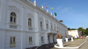 Governador Brandão promove reforma administrativa no governo após eleição; veja os nomes