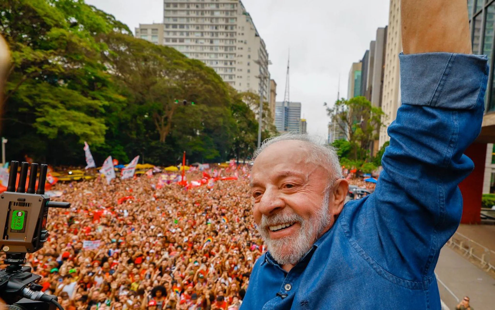 Corregedor do TSE derruba decisão de Nunes Marques e mantém canal ‘Exército do Lula’