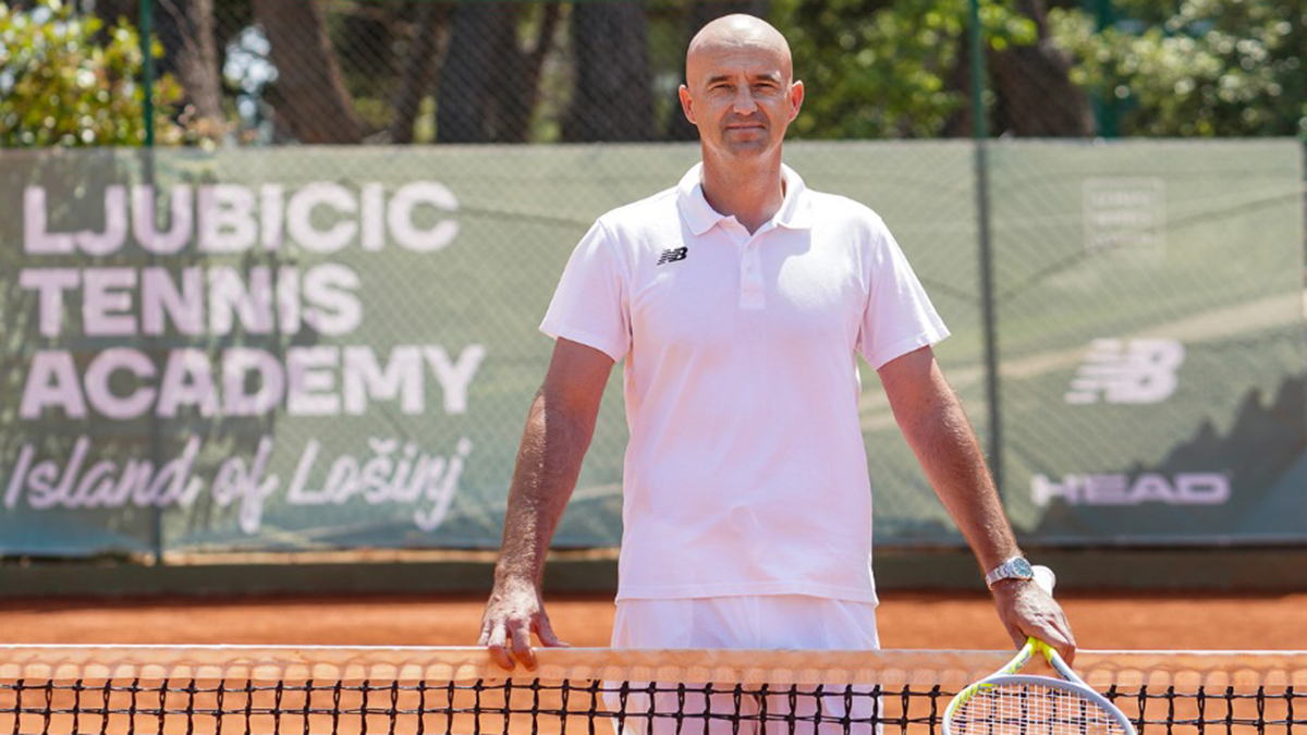 Ex-top 3 e técnico de Federer faz ponderações sobre lesão de Sinner