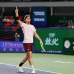 Fokina vira o jogo contra Jódar e garante seu primeiro Masters 1000